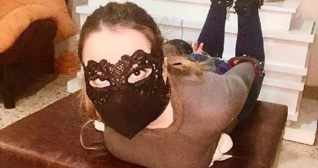 porno liseli grup mısır firavunları