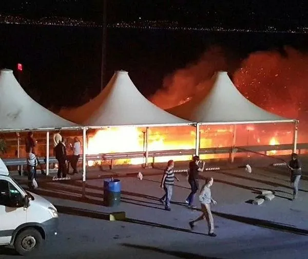 TEM'de seyir halindeki tırın dorsesi alev alev yandı - Son Dakika Haberler