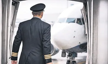 Sahte pilot dört yıl boyunca uçtu