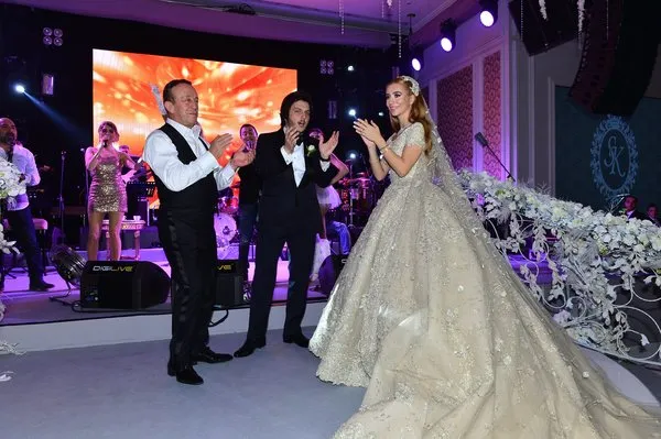 Ali Ağaoğlu'ndan kızı Sena Ağaoğlu'na ikinci düğün
