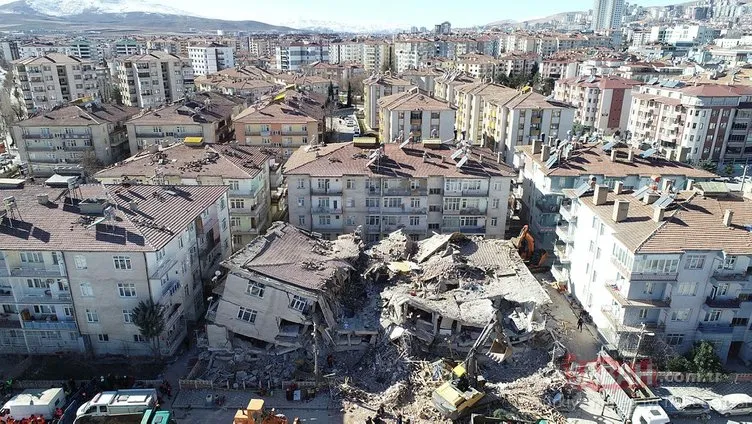 SON DAKİKA HABERİ! Uzman isimden önemli Marmara depremi açıklaması! “ O bölgedeki fay hattı halen aktif...