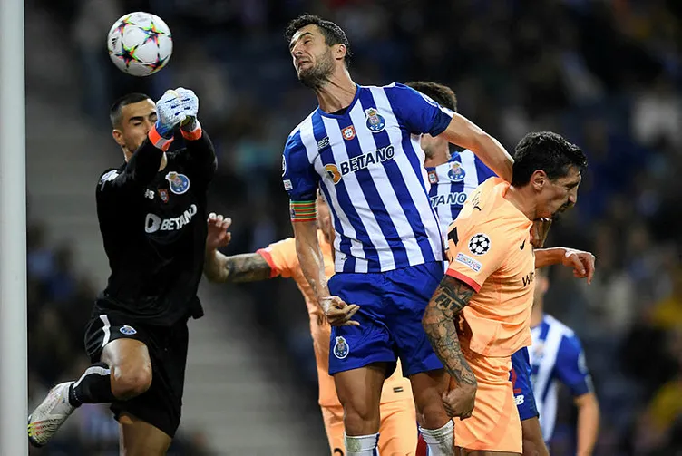 Şampiyonlar Liginde Son 16 Turuna Kalan Takımlar