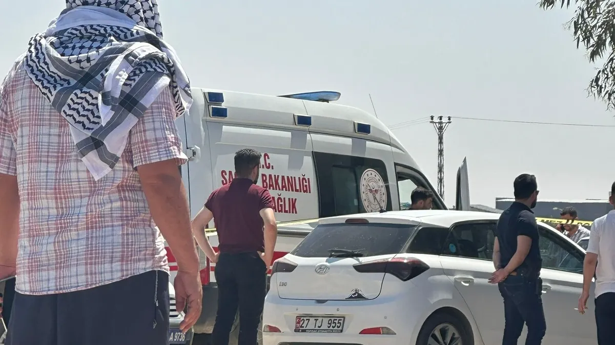 Şanlıurfa’da aile katliamı: 2 ölü, 3 yaralı Şanlıurfa’da aile katliamı: 2 ölü, 3 yaralı