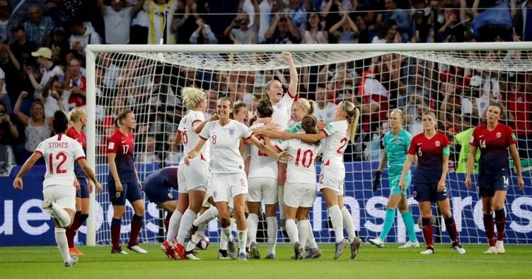 FIFA Kadınlar Dünya Kupası’nda ilk yarı finalist İngiltere