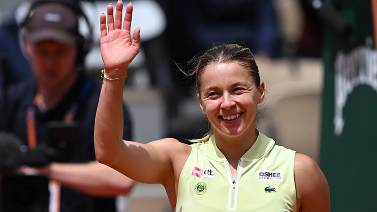 Fransa Açık'ta Shnaider ve Chwalinska yarı finale çıktı