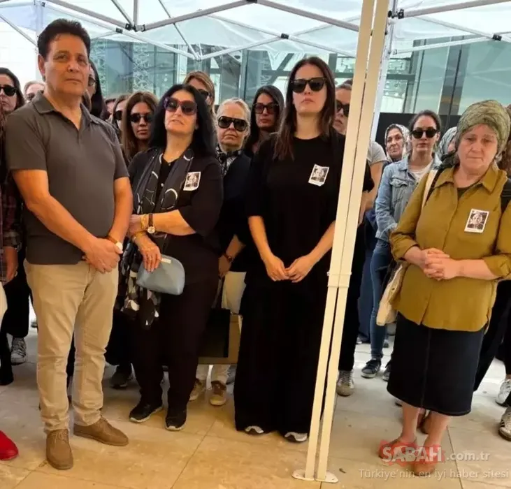 Babaya gözüyaşlı veda...İrem Sak babası Şemsettin Sak’ı son yolculuğuna uğurladı