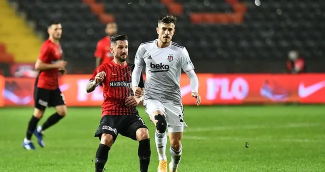 Beşiktaş Gaziantep'te kayıp! Gaziantep FK 3-1 Beşiktaş (MAÇ SONUCU)