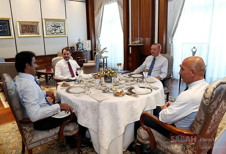 Cumhurbaşkanı Erdoğan Katar Emiri Şeyh Temim ile bir araya geldi