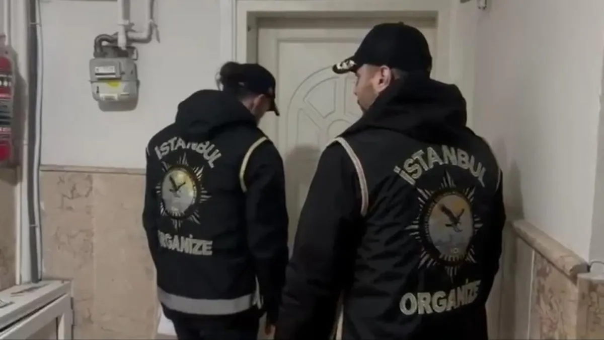 FETÖ'ye ByLock operasyonu: 25 gözaltı