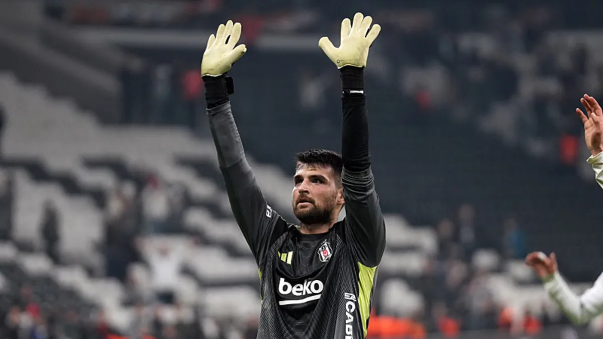 Beşiktaş kalecisi Ersin Destanoğlu