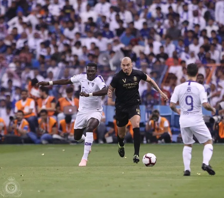 Cüneyt Çakır yönetti, Al Hilal - Al Nassr maçı nefes kesti