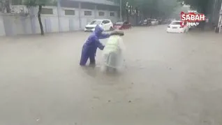 Çin’de şiddetli yağış! Zhongshan’da kırmızı alarm