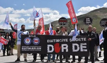 Bitlis’te Eğitim Bir-Sen üyelerinden eğitimcilere yönelik şiddete ilişkin basın açıklaması