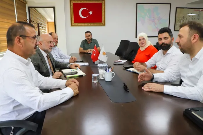 ak-parti-afyonda-teskilat-calismalari-araliksiz-devam-ediyor-1781684864263.jpg