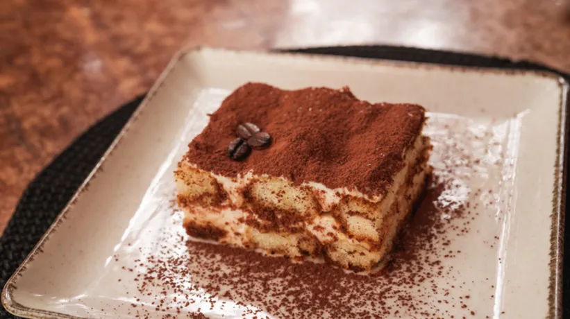 İtalyanların vazgeçemediği lezzet! Tam kıvamında tiramisu tarifi