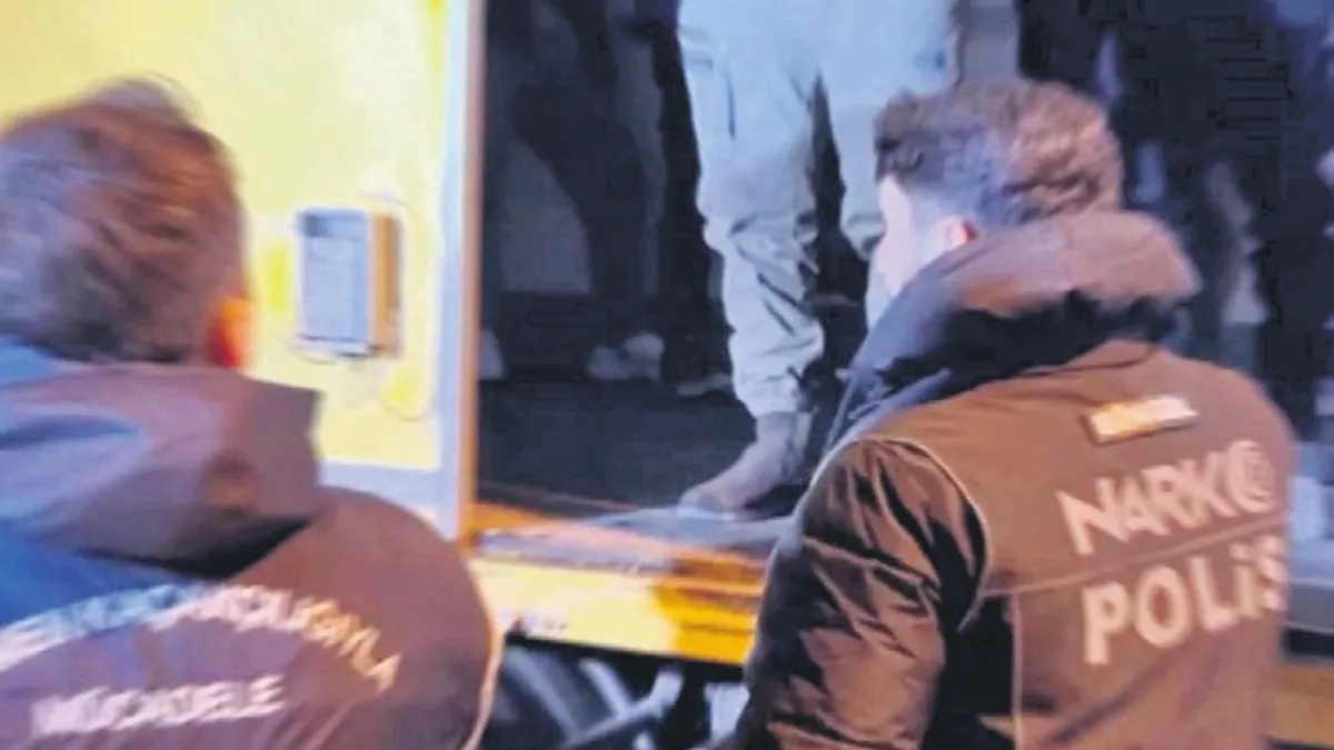 12 kaçak göçmen yakalandı