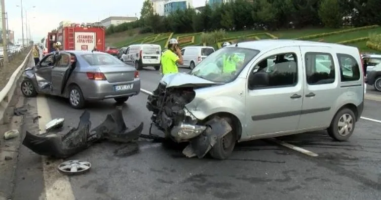 Maltepe’de zincirleme kaza