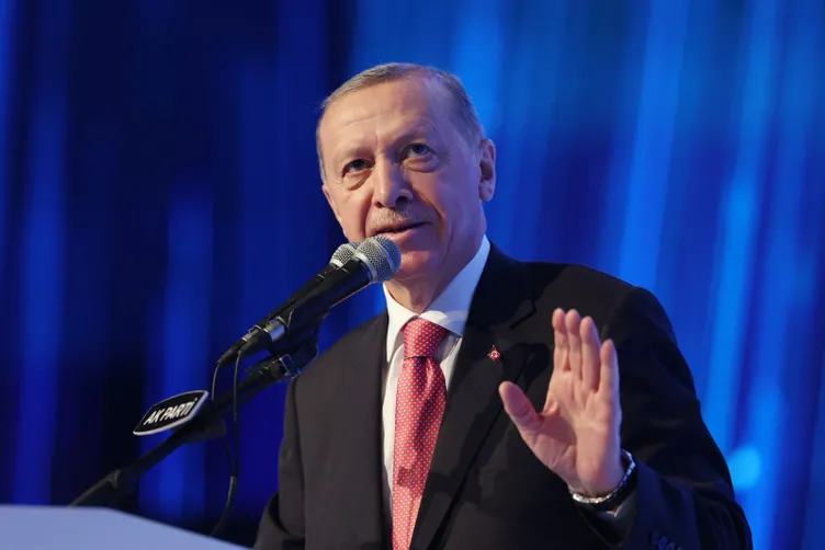 SON DAKİKA: Başkan Recep Tayyip Erdoğan AK Parti seçim beyannamesini duyurdu! Türkiye Yüzyılı için çarpıcı mesajlar
