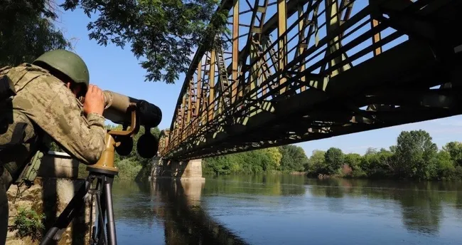 SON DAKİKA | MSB duyurdu! 4 FETÖ üyesi yakalandı SON DAKİKA | MSB duyurdu! 4 FETÖ üyesi yakalandı