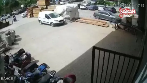 Fabrika işçisi hırsızları böyle kovaladı | Video