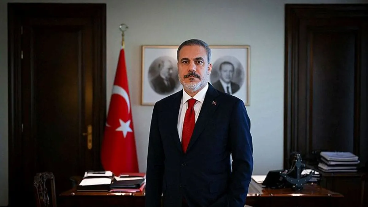 Dışişleri Bakanı Hakan Fidan, Lübnan Başbakanı Necip Mikati ile görüştü Dışişleri Bakanı Hakan Fidan, Lübnan Başbakanı Necip Mikati ile görüştü