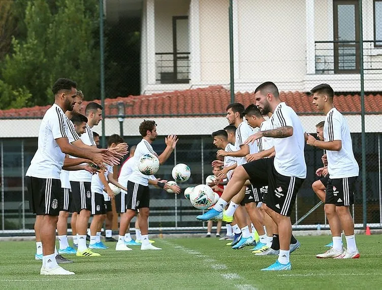 Beşiktaş - Rizespor maçında Abdullah Avcı’dan farklı 11