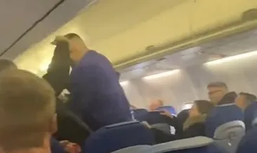 Uçakta kaos! Kaptan pilot kokpitten çıkmak zorunda kaldı; yumrukların konuştuğu anlar kamerada