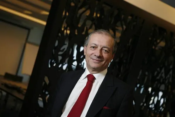Yurt dışında parmak ısırtan yöneticiler