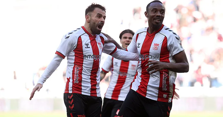 Rıza Çalımbay geldi, Sivasspor kazandı!