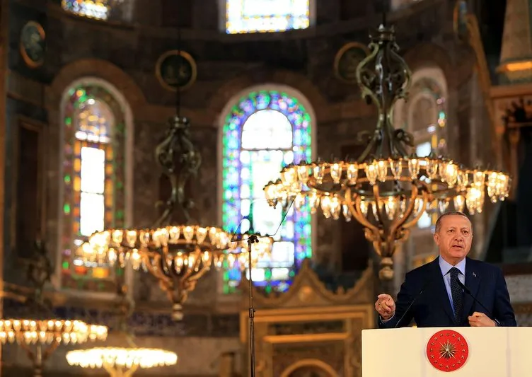 Cumhurbaşkanı Erdoğan'ın Yeditepe Bienali açılışından yansıyan kareleri