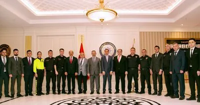 Ankara Emniyet Müdürü Engin Dinç, 19 personeli ödüllendirdi