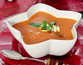 Domatesli Un Çorbası Tarifi