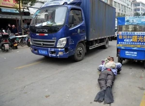 Dilenciden akılalmaz numara