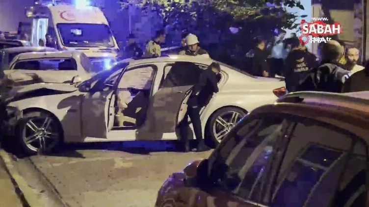 Sarıyer’de uygulamadan kaçan otomobil sürücüsü, park halindeki araçlara çarptı: 2 yaralı | Video