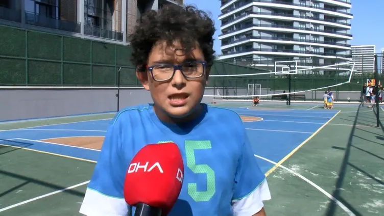 Lüks sitede korku dolu anlar: Rahatsız ediyorsunuz deyip çocukların üzerine torpil attı!