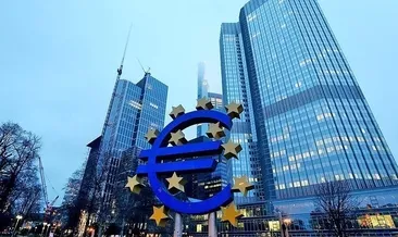Euro Bölgesi hizmet sektöründe daralma
