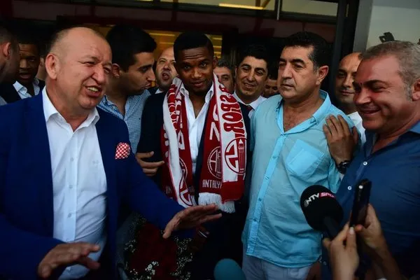 Antalya'da Samuel Eto'o coşkusu