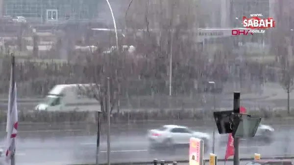 Ankara'ya kar yağışı başladı | Video