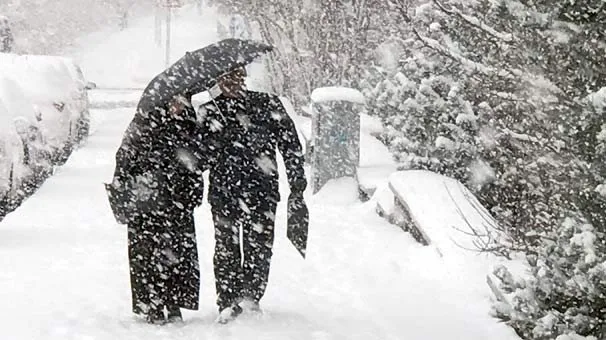 Meteoroloji uzmanı uyardı! İstanbul’a kar geliyor...