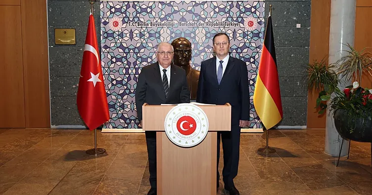 Milli Savunma Bakanı Güler, Almanya’da