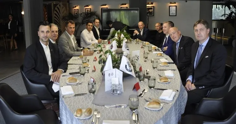 Beşiktaş - B36 Torshavn maçı öncesi dostluk yemeği