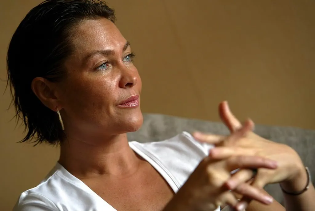 Hülya Avşar�ın son hali büyük beğeni topladı FotoHaber Magazin