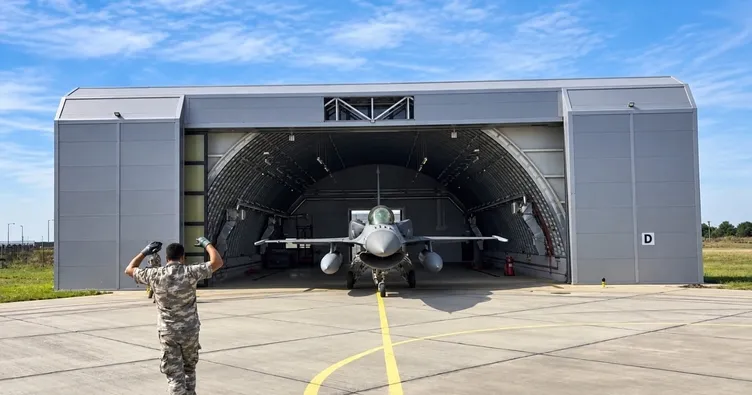 Türk F-16’lar Romanya semalarında