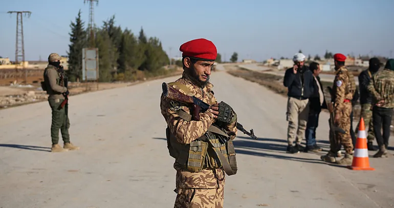 Suriye ordusundan terör örgütü mensuplarına çağrı: YPG/SDG’den ayrılın