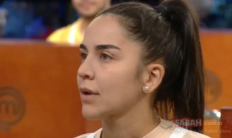 MasterChef Duygu yaşadığı ihanet ile sarsılmıştı! Nişanlısı ile barışan MasterChef Duygu Acarsoy evlendi! İşte MasterChef Duygu'nun nikahından kareler...