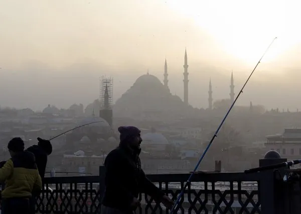 İstanbul yoğun sis altında