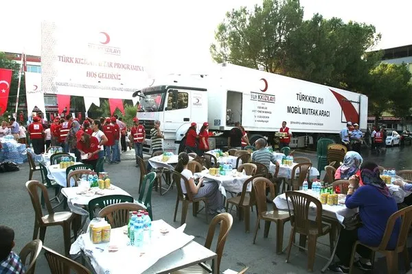 Kizilay In Asevleri Ramazanda 2 Milyon Kap Yemek Dagitacak En Son Haber