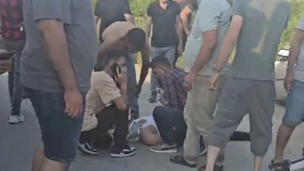 Mersin’de iki otomobil çarpıştı: 1’i ağır 7 yaralı Mersin’de iki otomobil çarpıştı: 1’i ağır 7 yaralı