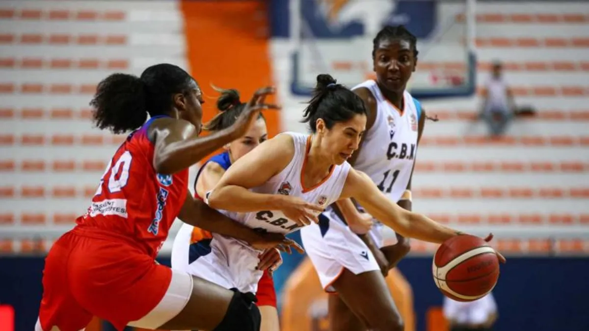 Beşiktaş BOA Kadın Basketbol Takımı, Özge Özışık ile sözleşme yeniledi Beşiktaş BOA Kadın Basketbol Takımı, Özge Özışık ile sözleşme yeniledi