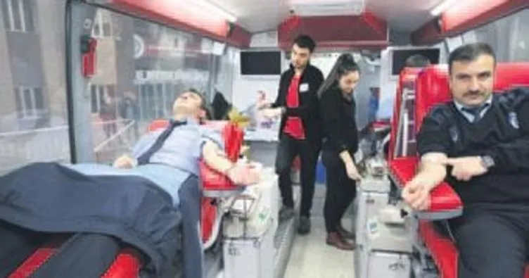 3 günde 300 kişiden Kızılay’a kan bağışı